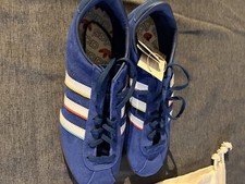 * Preisupdate* Adidas Schuhe Berlin 24 Gr. 44