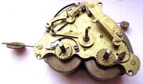 Antikes werk für wanduhr - werk,