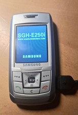 Samsung SGH-E250i ohne Akku |
