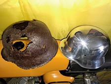  Stahlhelm/ Bodenfundhelm WK2/Bikerhelm, 2 Helme 1 Preis