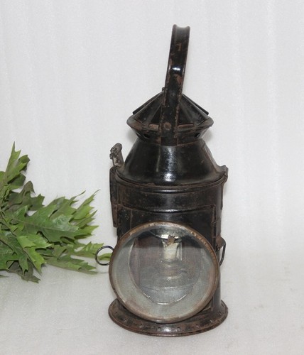 Antike eisenlampe laterne - eisenlampe,