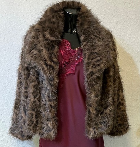 Leo faux fur - fur, jäckchen