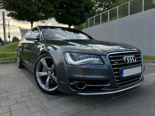Audi - , s8