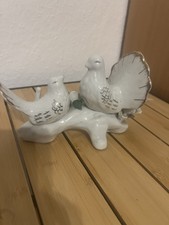 Porzellan Tauben Figur 11 cm