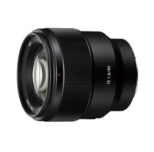 Sony SEL-85F18 Portrait