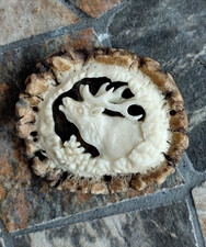 Hirschhornrose, geschnitzt