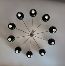 Zehn Arme Stilnovo Riesig