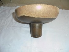 Ikebana Steckschale -  wie neu - rund auf einem Sockel