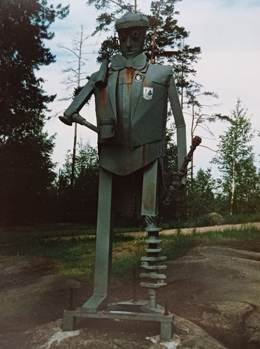Skulptur teemu teekkari - teemu,