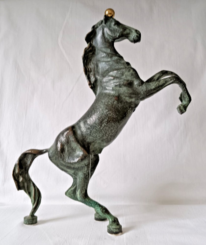 Große massive bronzefigur - große,