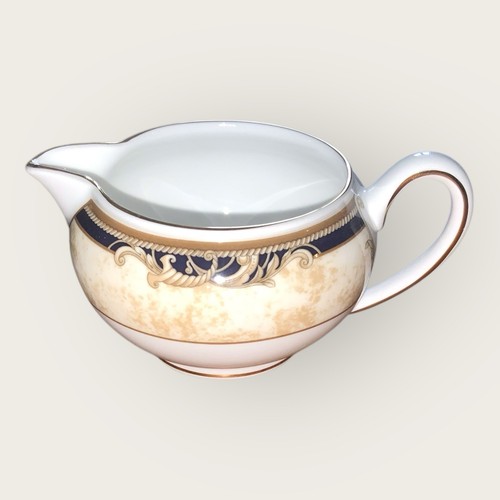 Wedgwood füllhorn - wedgwood,