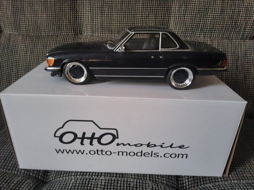 Mercedes 560 amg - amg, 1:18