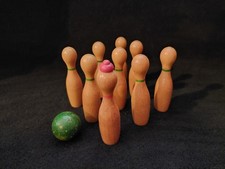 Altes Kegelspiel Tischkegel