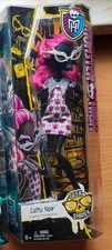 Monster High Catty Noir Geek