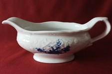 Bavaria Schumann Arzberg, Form: Dresden - Echt Cobalt, Blumen - Sauciere 0,40 L.