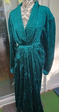 Damen Morgenmantel Hausmantel Hausrobe Bademantel Velours Grün Gr. 40-42 L Neu