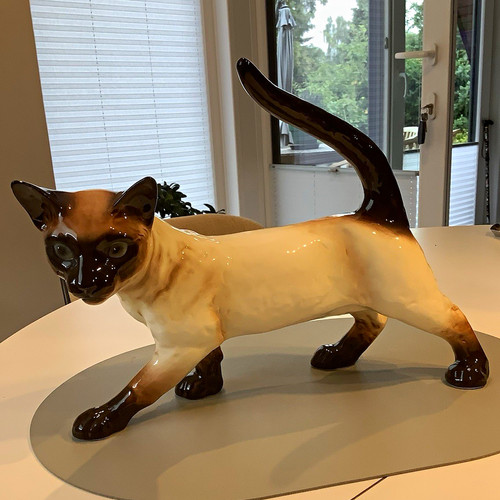 Große goebel porzellanfigur - große,