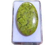 Grüner Opal Cabochon 42x25,7
