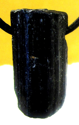 Schörl schwarzer turmalin - schÖrl,