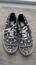 Limited Edition Vans X Star