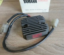 Yamaha Gleichrichter Spannungsregler XZ550 XV500 XV750 XV750SE Original
