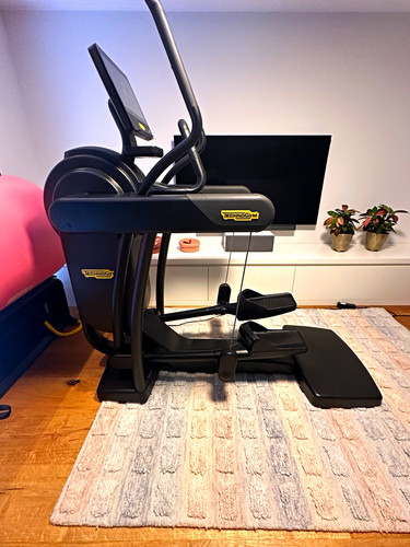 Technogym crosstrainer - technogym,