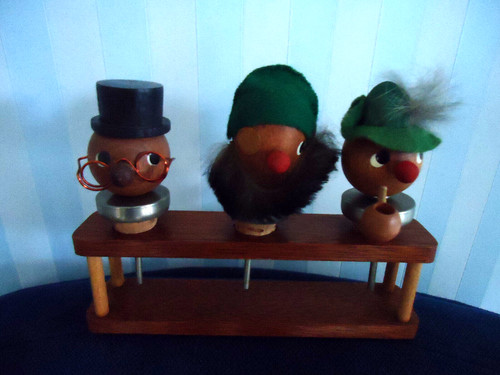 Figur flaschenverschlusse - 3,