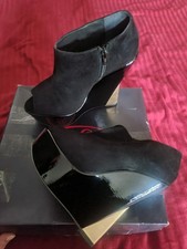 Buffalo London Kid Suede