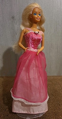 Tolle barbie mattel stacie - barbie,