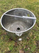 runde Edelstahlblumenschale, Edelstahlübertopf, Feuerschale, Regenwasser, Miete