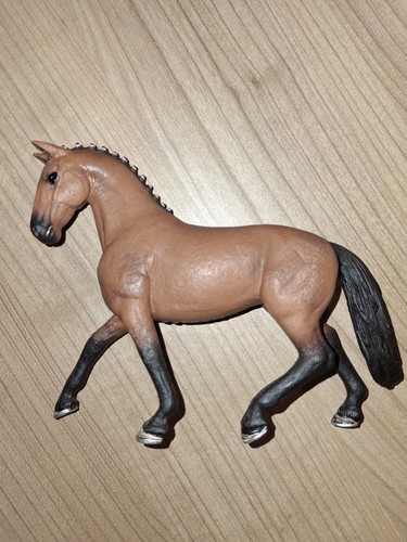 Schleich hannoveraner stute - schleich,