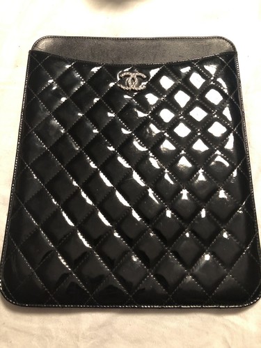 Chanel ipad port - chanel,