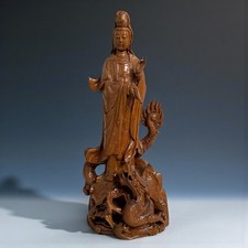 Guanyin auf Drache Holz Figur