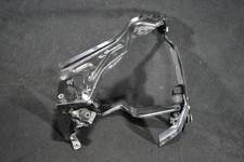 Mercedes W204 Halter Träger Scheinwerfer vorne links A2046200991 204626044 (112)