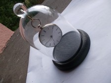 DOM Taschenuhrständer