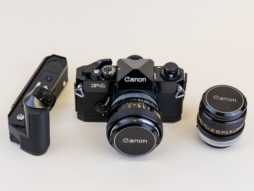 Canon old black 1 2 - f1,