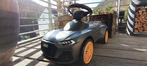 Audi junior quattro tron - rs, e-tron