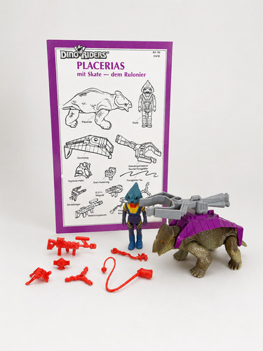 Placerias with skate - with,