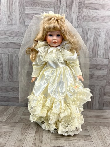 Vintage porzellan puppe - porzellan,