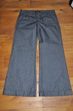 Jeanshose für Damen von Killah gestreift leichter Glanz ausgestellt Größe 30