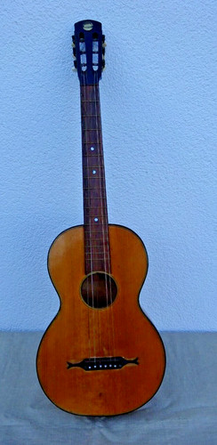 Alte gitarre wandergitarre - gitarre,