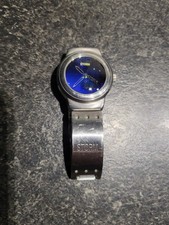 Storm Uhr Damen.  Neue Batterie  u. Blauen Zifferblatt.   Gebraucht.