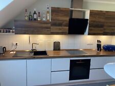 Sehr schöne Einbauküche, erst drei Jahre alt, voll funktionstüchtig