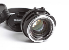 Voigtländer Nokton Classic