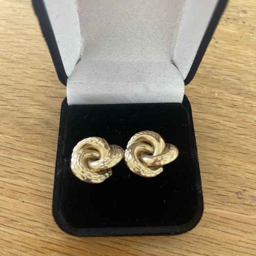 Vintage 14k gold love knot - love,