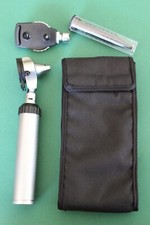 Otoskop Ophthalmoskop silber mit Gebläse Ohrenleuchte