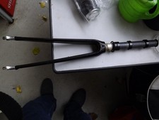 Fahrradgabel aus Carbon fuer Rennrad