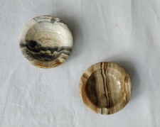 Aschenbecher aus Onix  Naturstein Durchmesser 8 cm 2 X