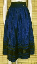 ROYAL-BLAUER TRACHTENROCK -