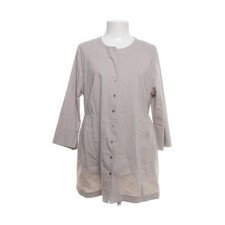 Myrine Antwerp, Kleid